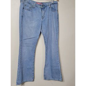 Women's Super Low Boot Cut 518 Levi's  Size 13 S